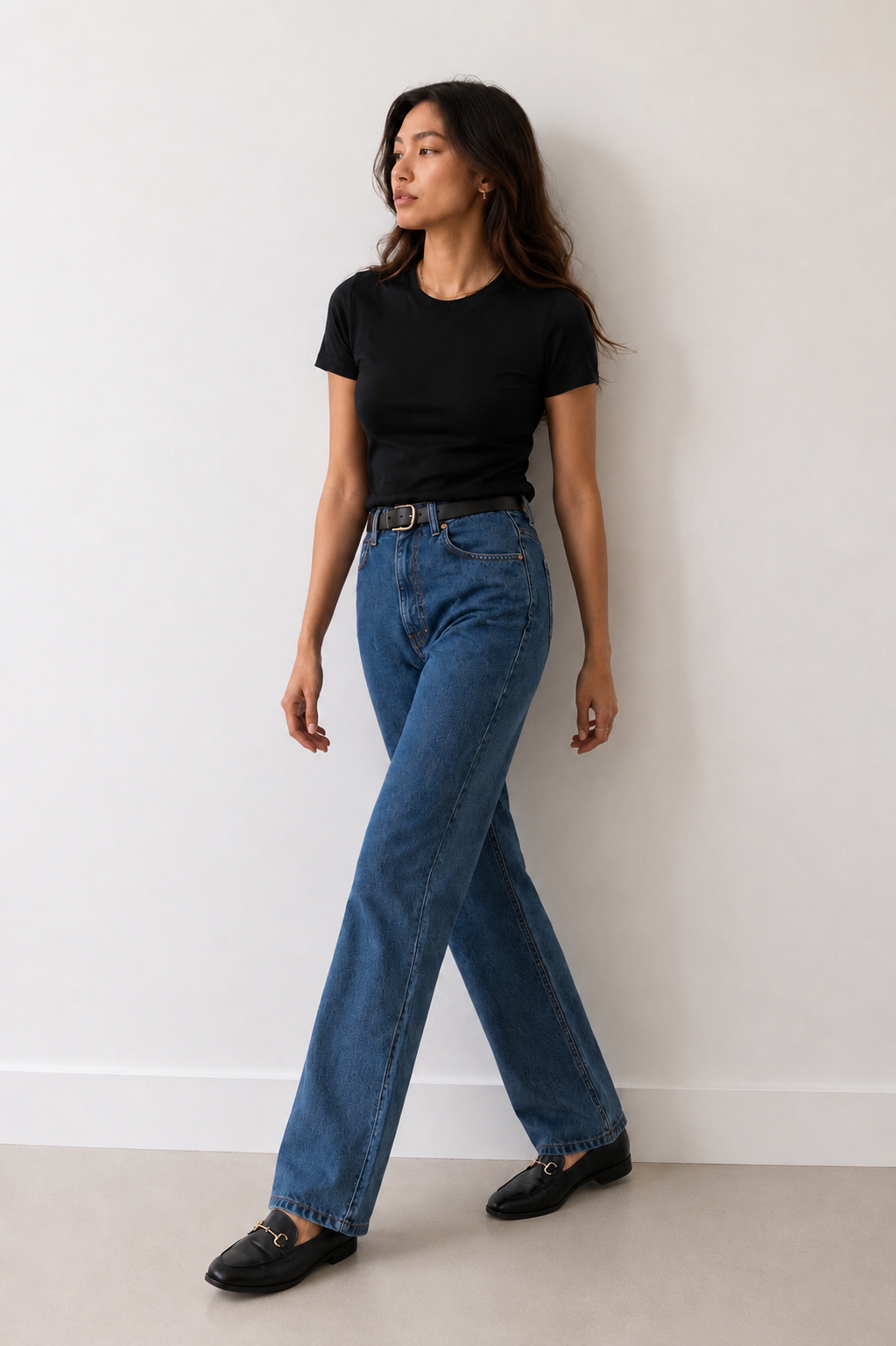 Relaxed Straight Jeans